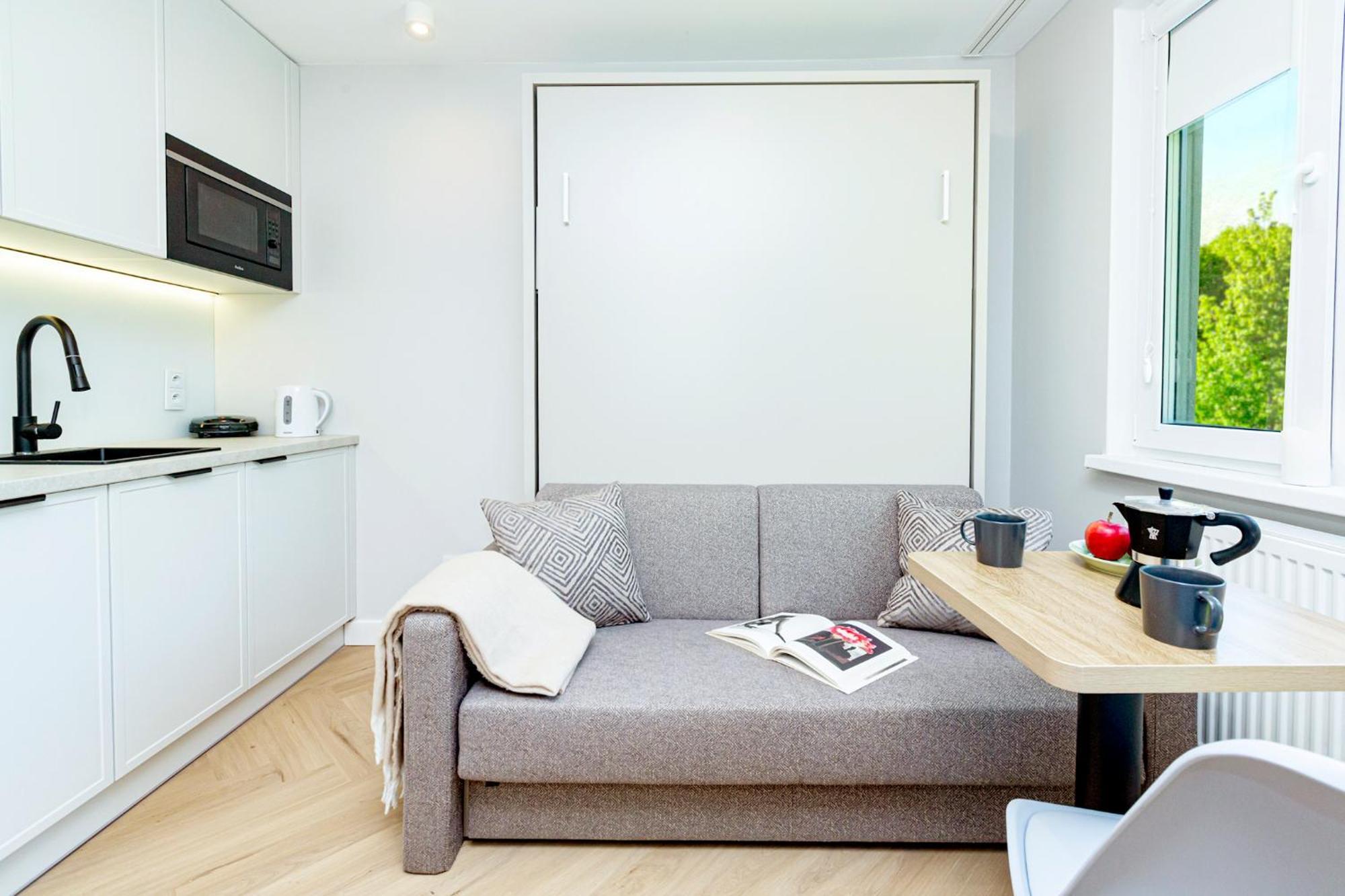 Apartmán Batorego Grey - Stacja Metra 300m - Bezplatny Parking