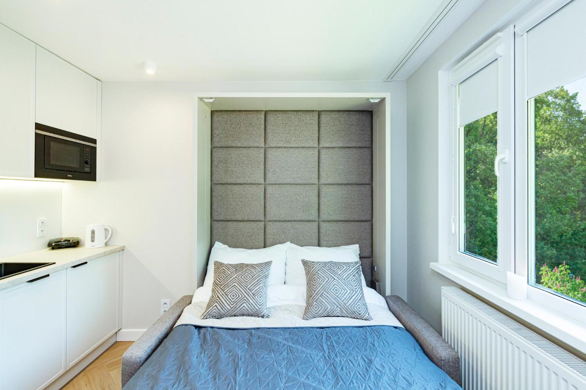 Batorego Grey - Stacja Metra 300m - Bezplatny Parking Apartmán