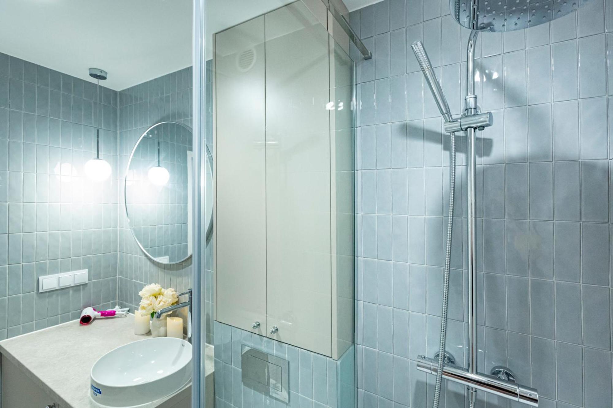 Batorego Grey - Stacja Metra 300m - Bezplatny Parking Apartment Warschau